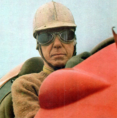 Oscar Galvez y el Alfa Romeo 308