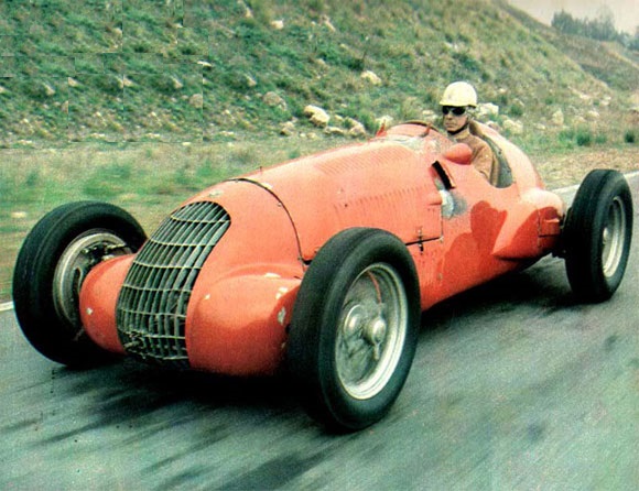Oscar Galvez y el Alfa Romeo 308