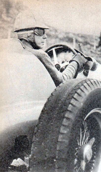 Oscar Galvez y el Alfa Romeo 308