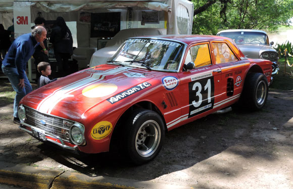 Ford Falcon T.C. F-100 V-8 "Angostado"