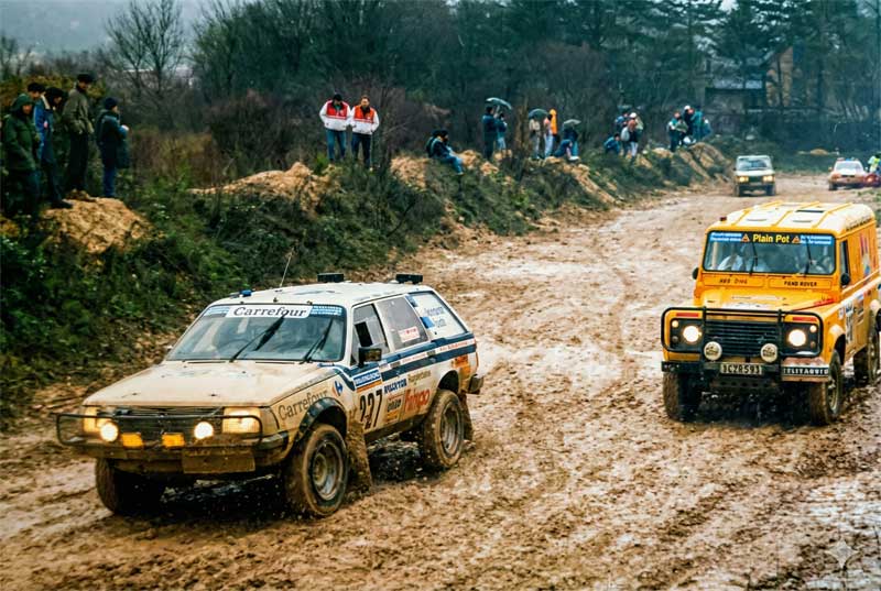 A la carrera más difícil con dos Renault 18 Break 4x4
